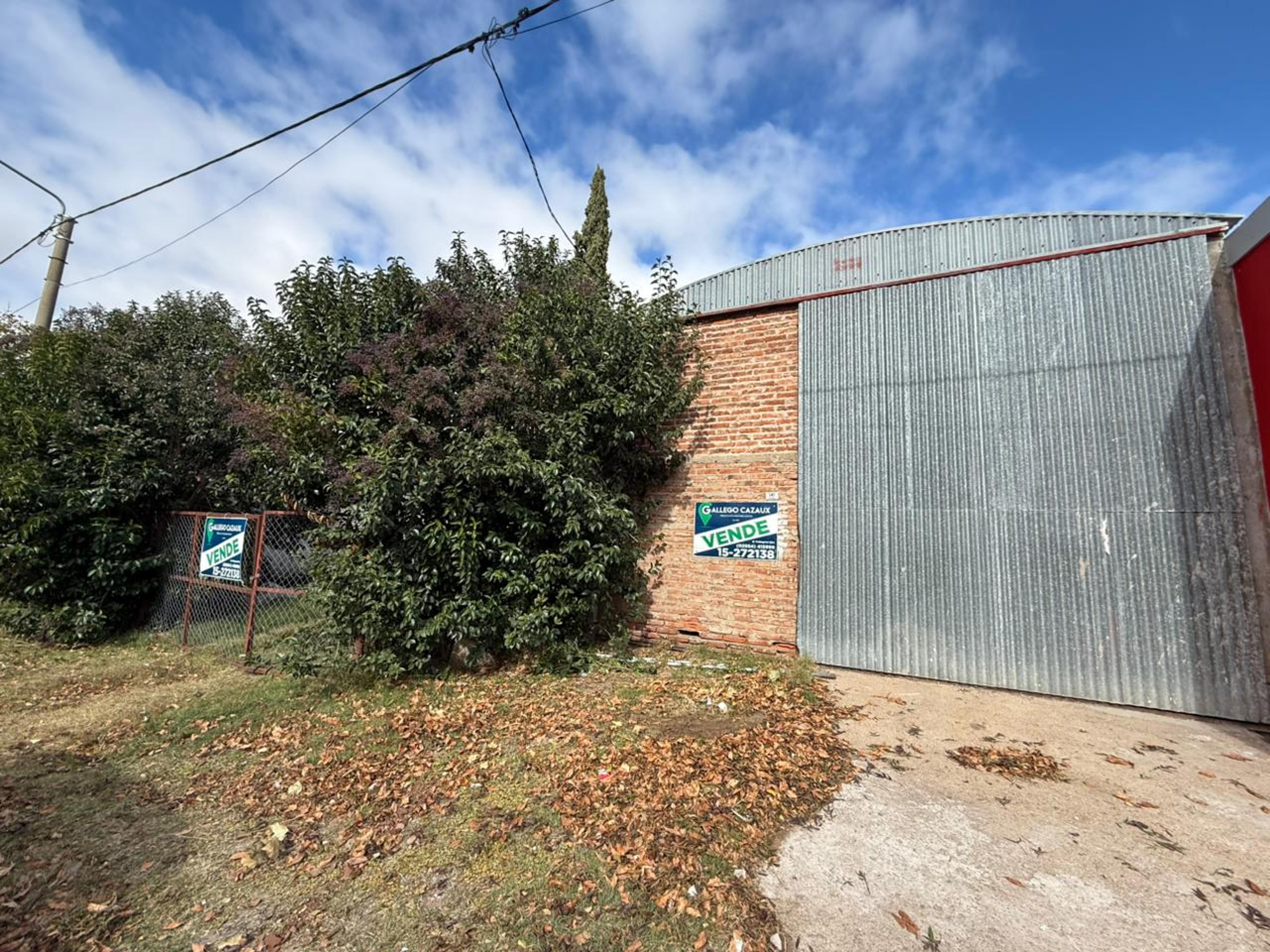 Galpón + Gran Lote en Venta - Ataliva Roca — imagen 1