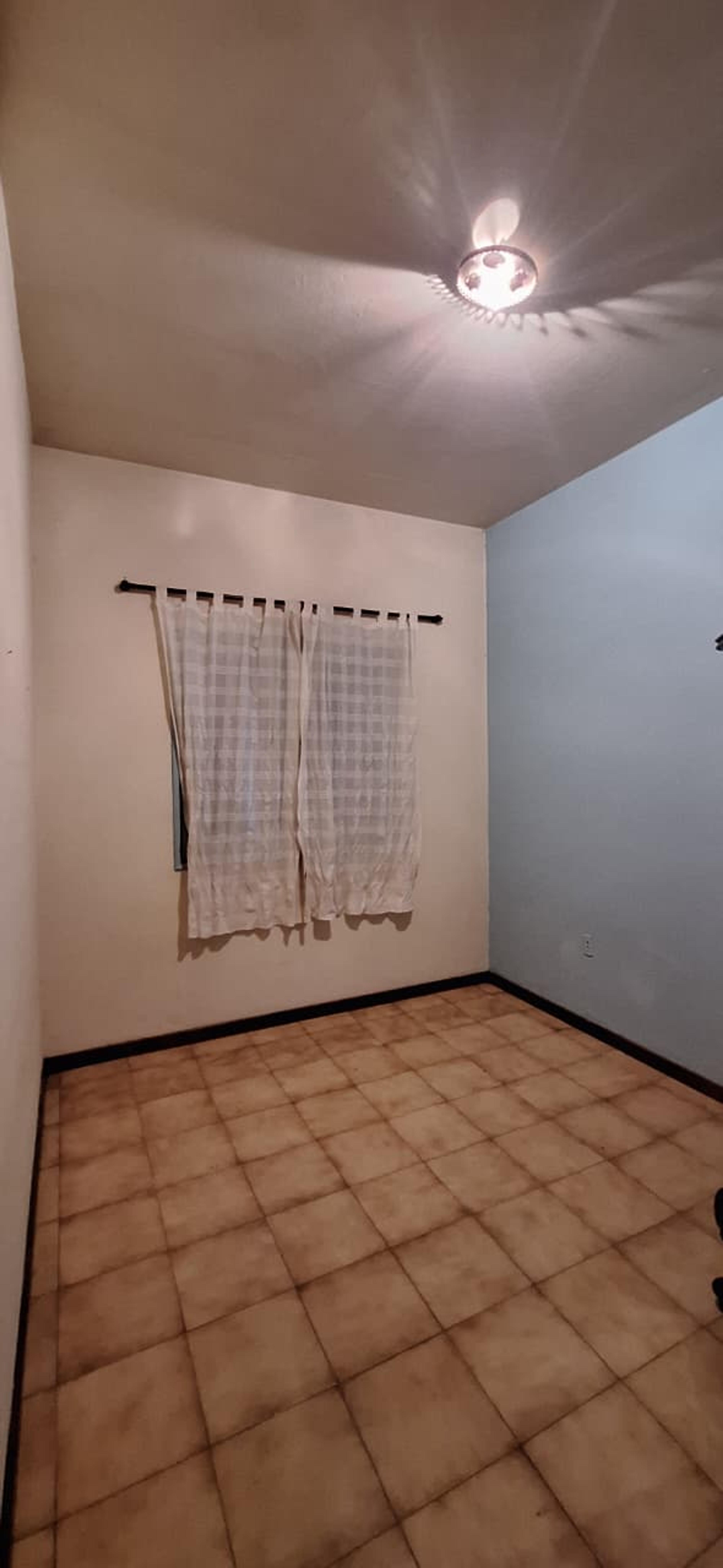 Casa en venta con pileta, quincho y estudio independiente en Santa Rosa, La Pampa — imagen 17