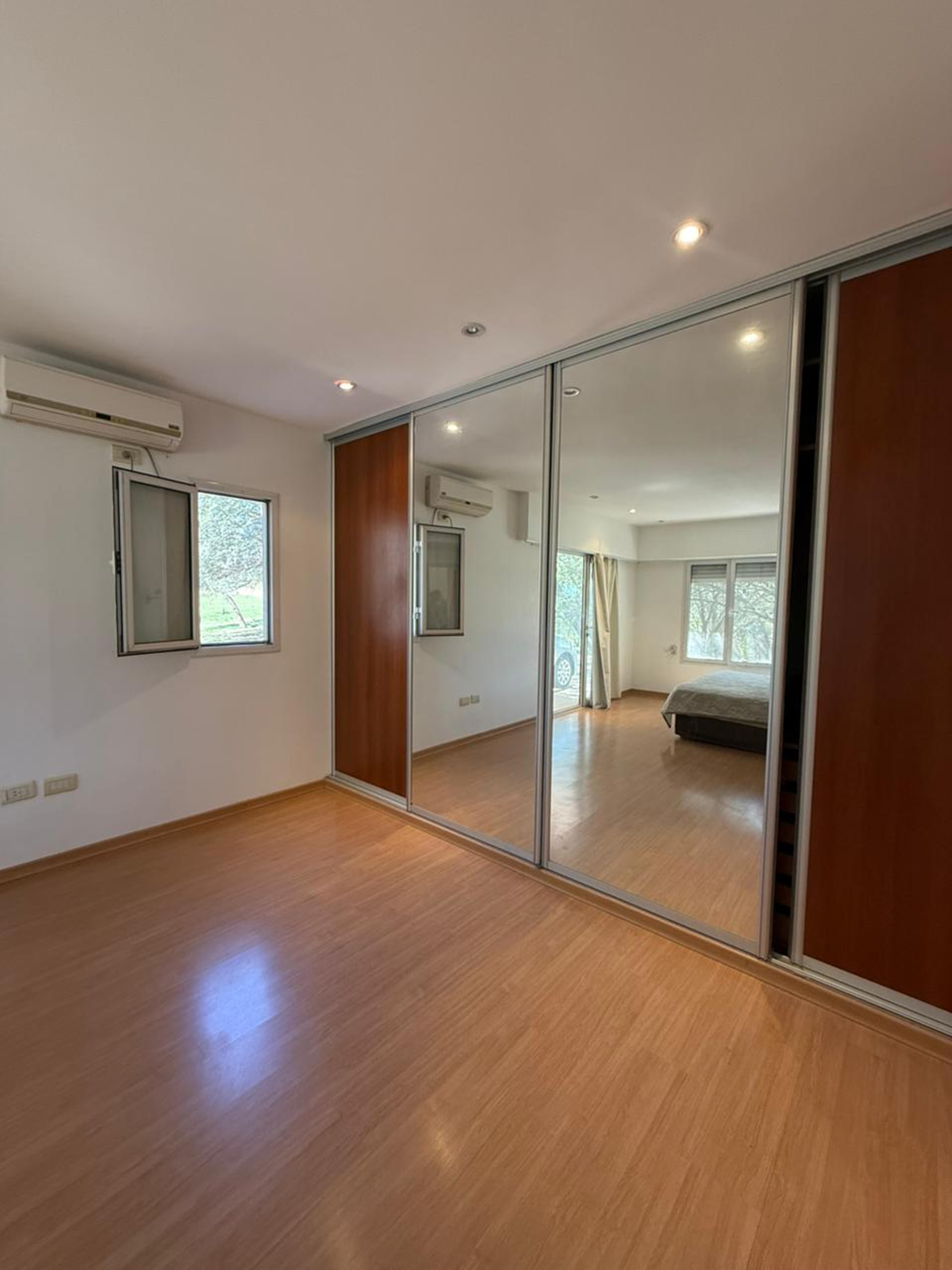 Cuesta del Sur Terreno de casi 2.500 m² | Superficie cubierta 171 m² — imagen 4