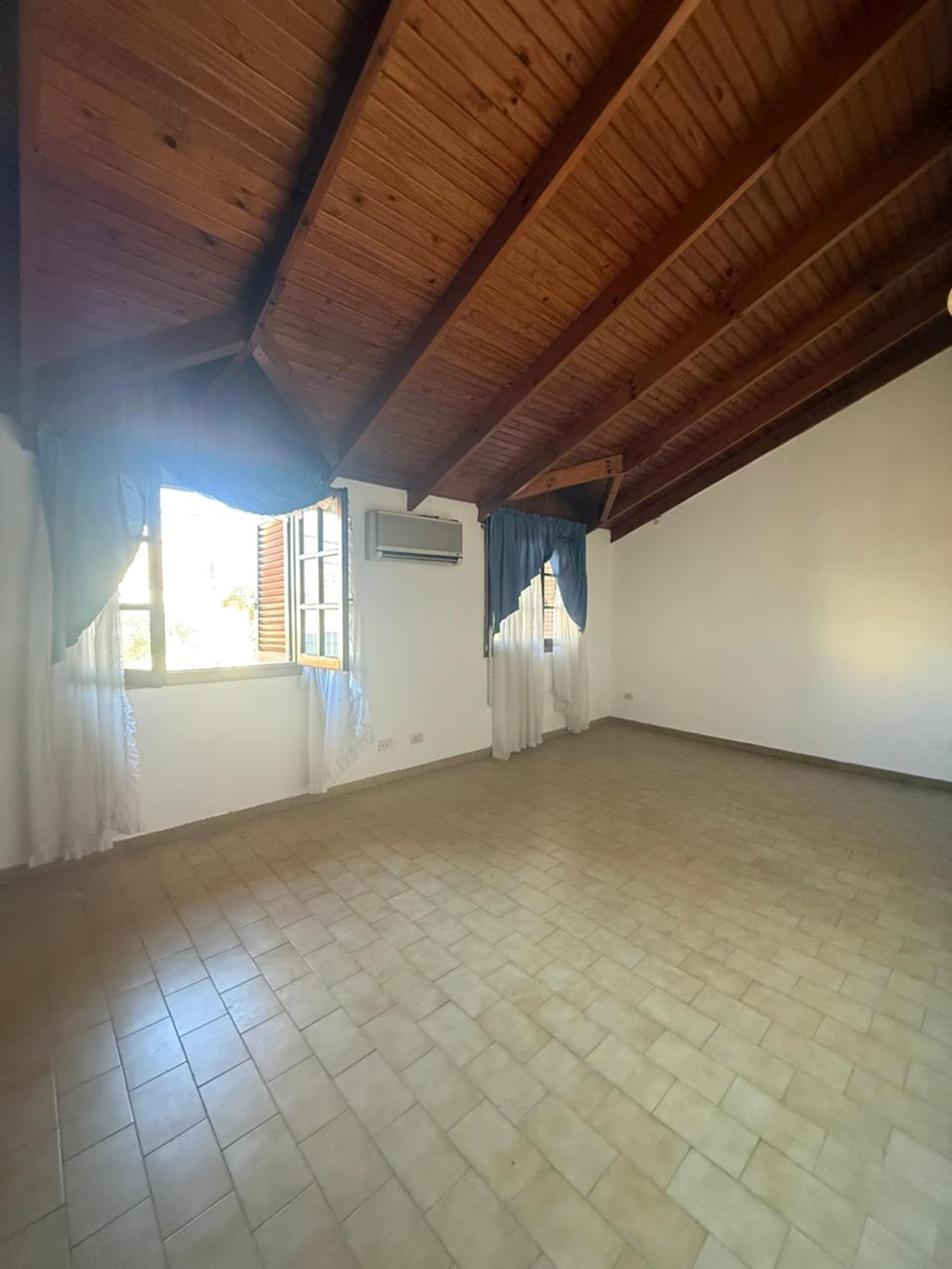 ¡TU PRÓXIMO HOGAR O PROYECTO PROFESIONAL EN SANTA ROSA! — imagen 14