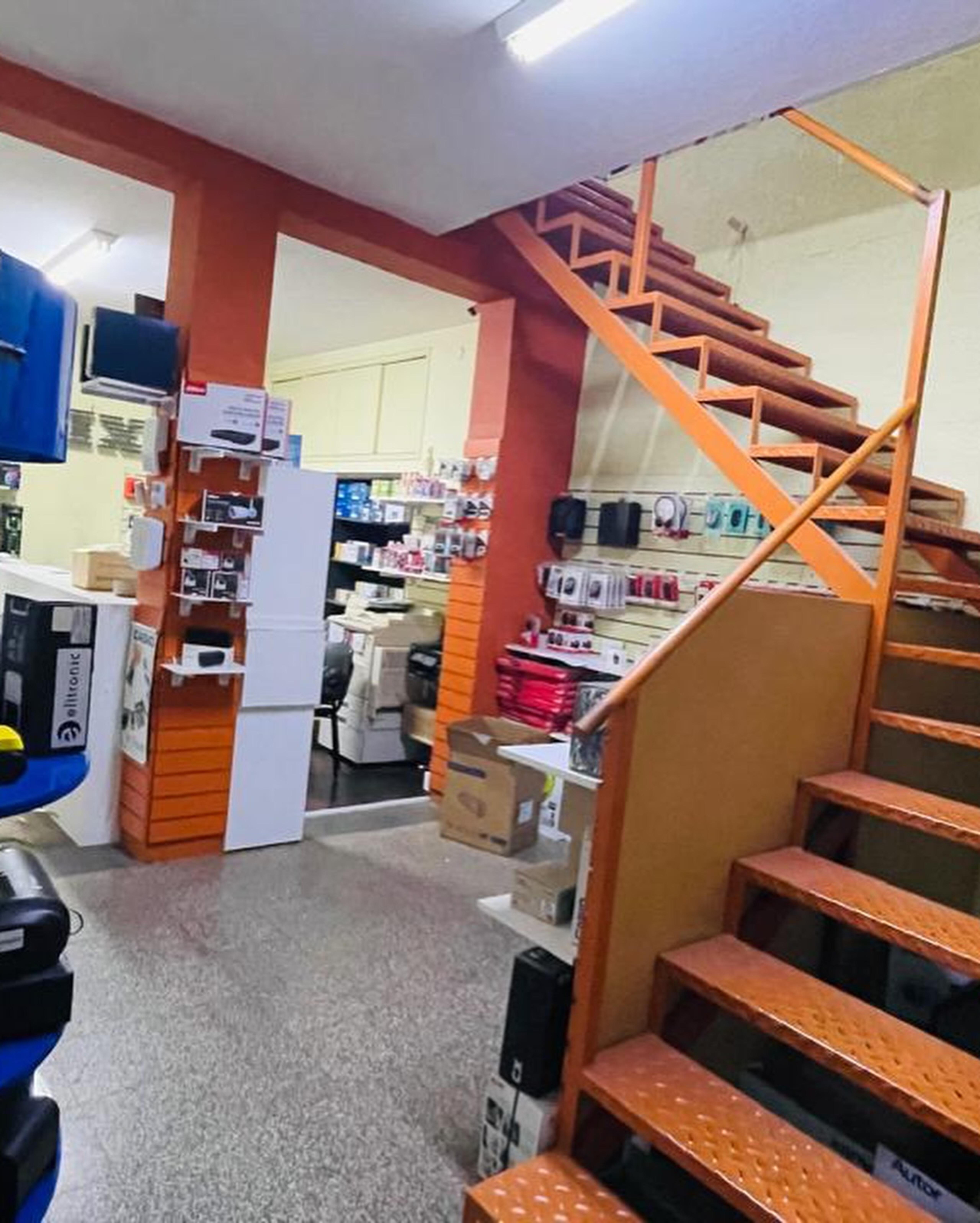 LOCAL COMERCIAL — imagen 2