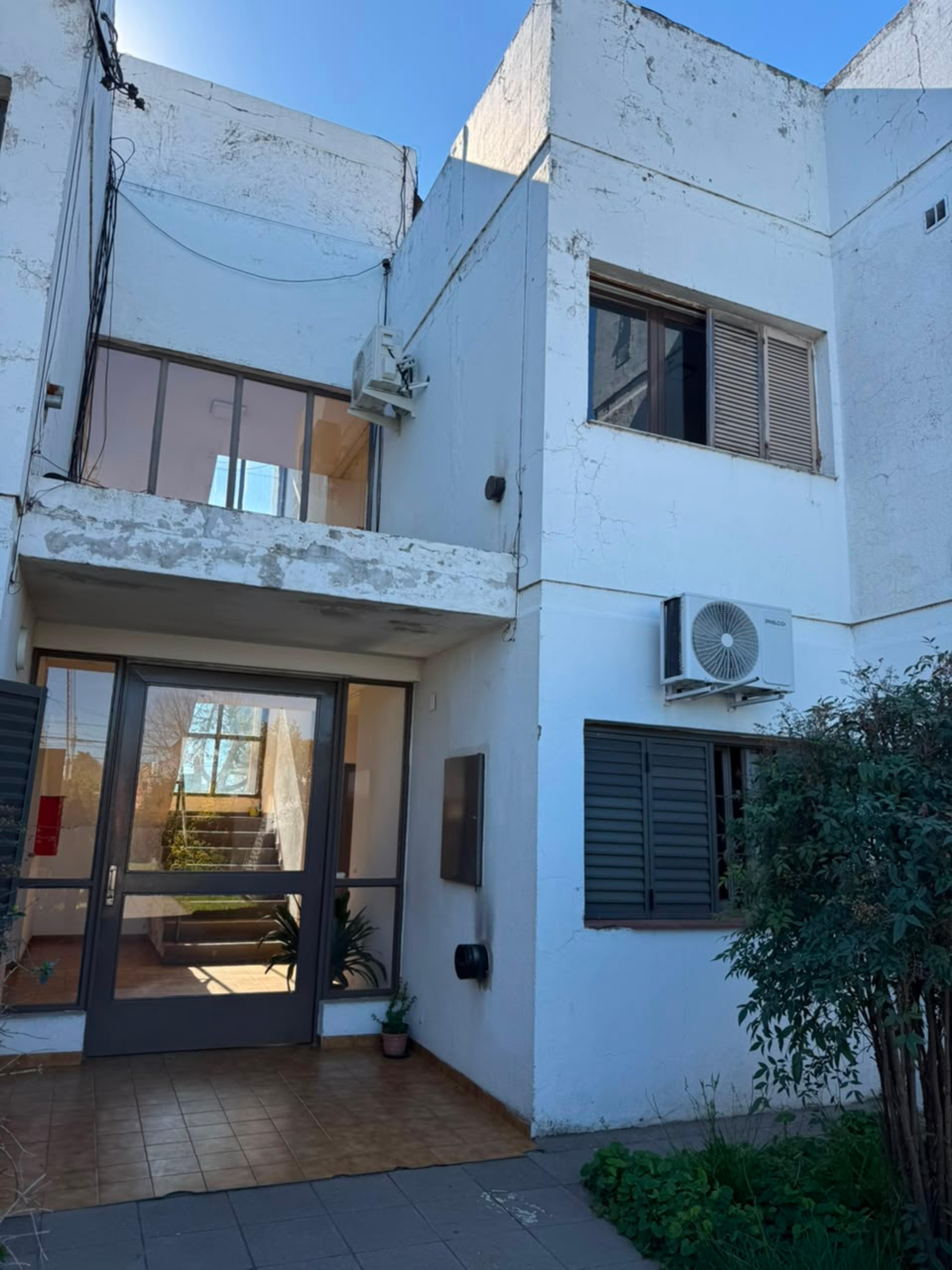 DEPARTAMENTO MONOAMBIENTE CALLE QUINTANA — imagen 2