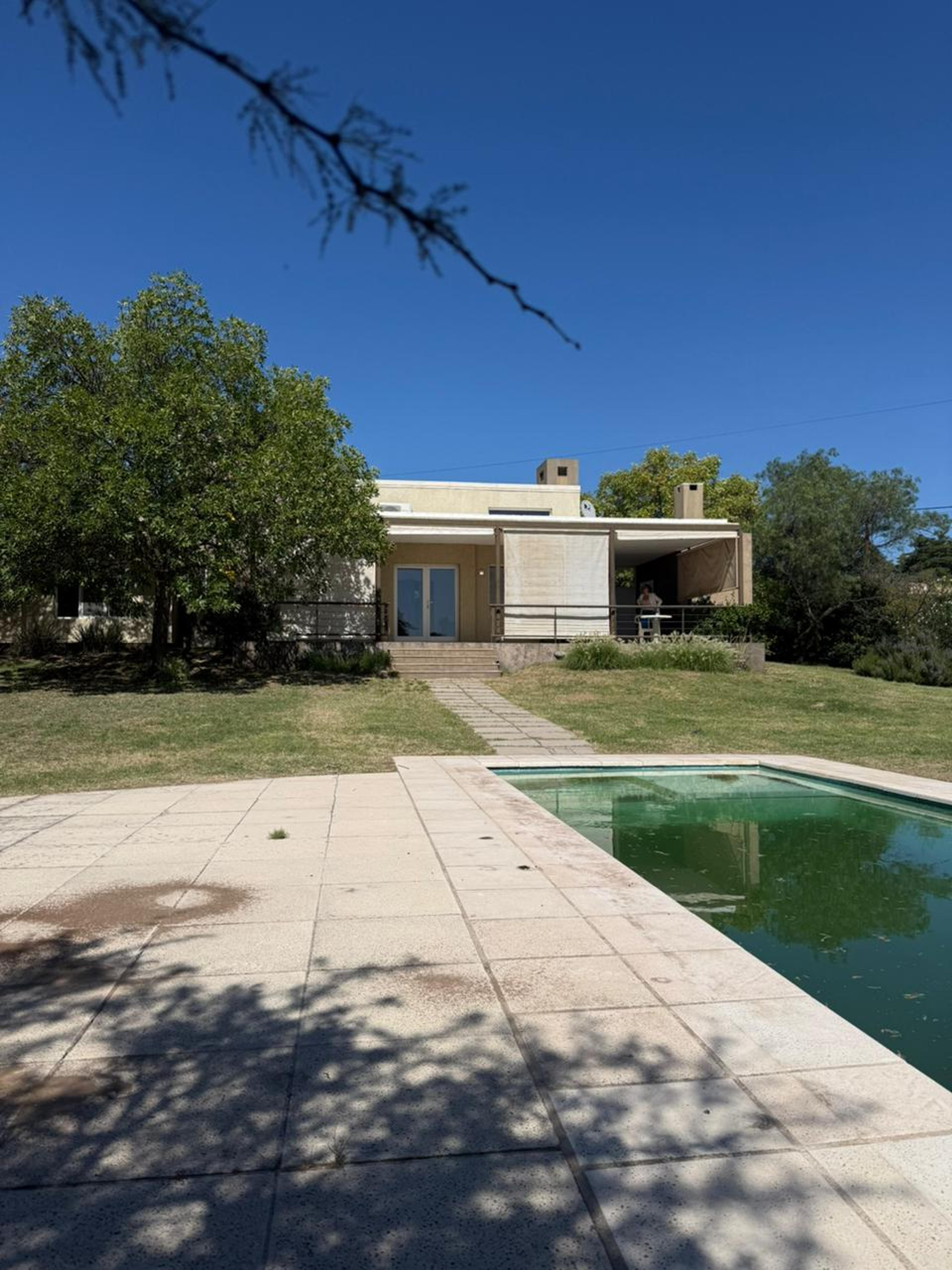 Cuesta del Sur Terreno de casi 2.500 m² | Superficie cubierta 171 m² — imagen 5