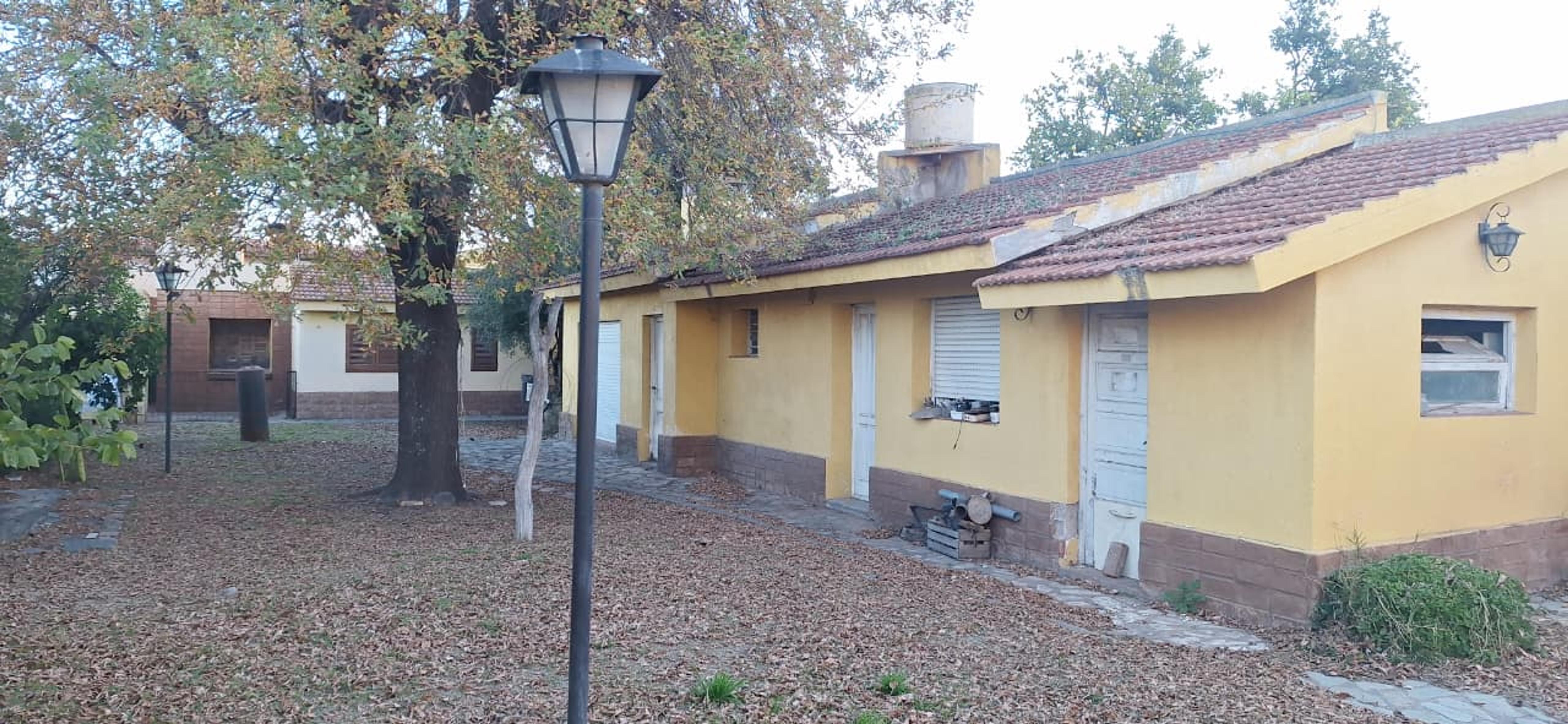 Casa en venta con pileta, quincho y estudio independiente en Santa Rosa, La Pampa — imagen 8