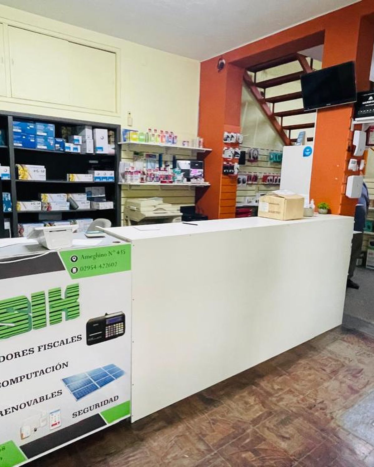 LOCAL COMERCIAL