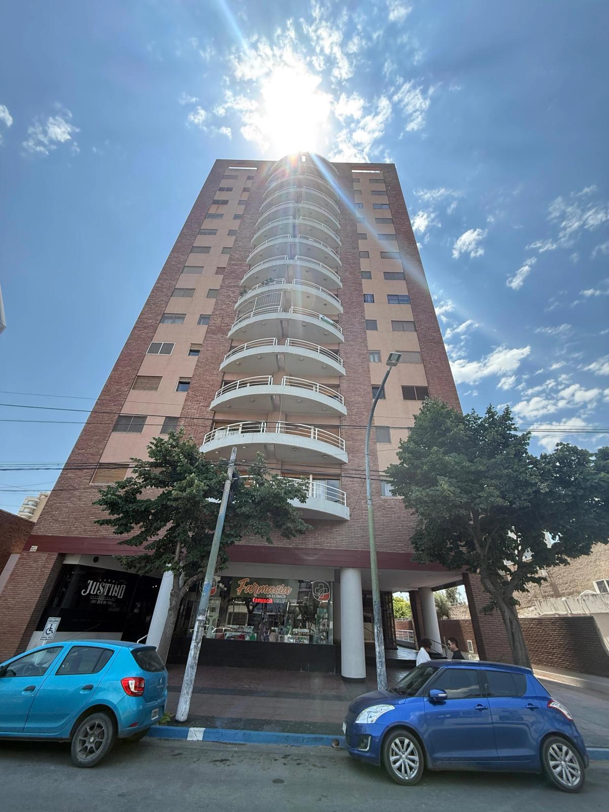 DEPARTAMENTO EN VENTA CENTRICO