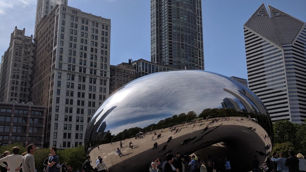 Cloud gate