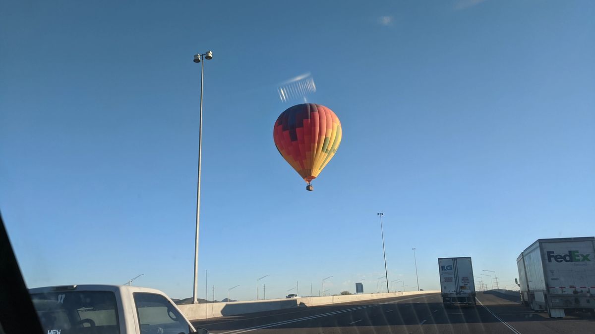 Hot air balloon