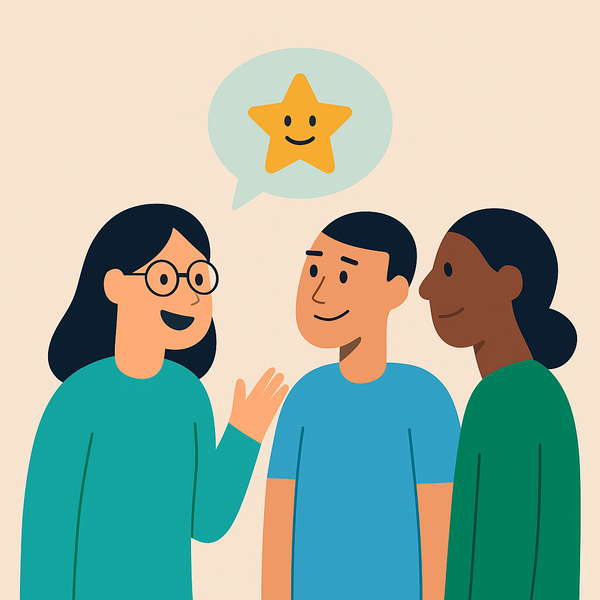 Tre personer snakker sammen med en stjerne i en snakkeboble over seg.
