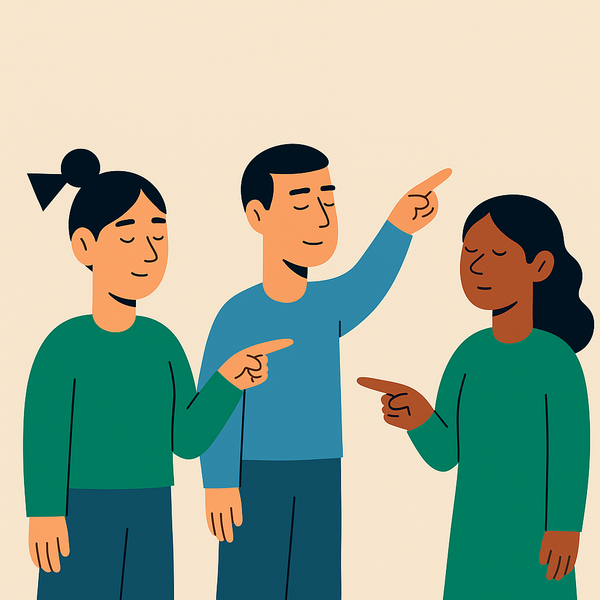 En mann og to kvinner med lukkede øyne peker på hverandre.