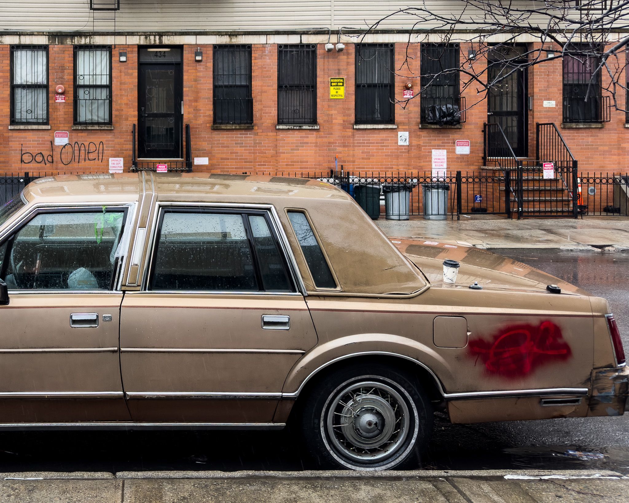 Queens Chariot