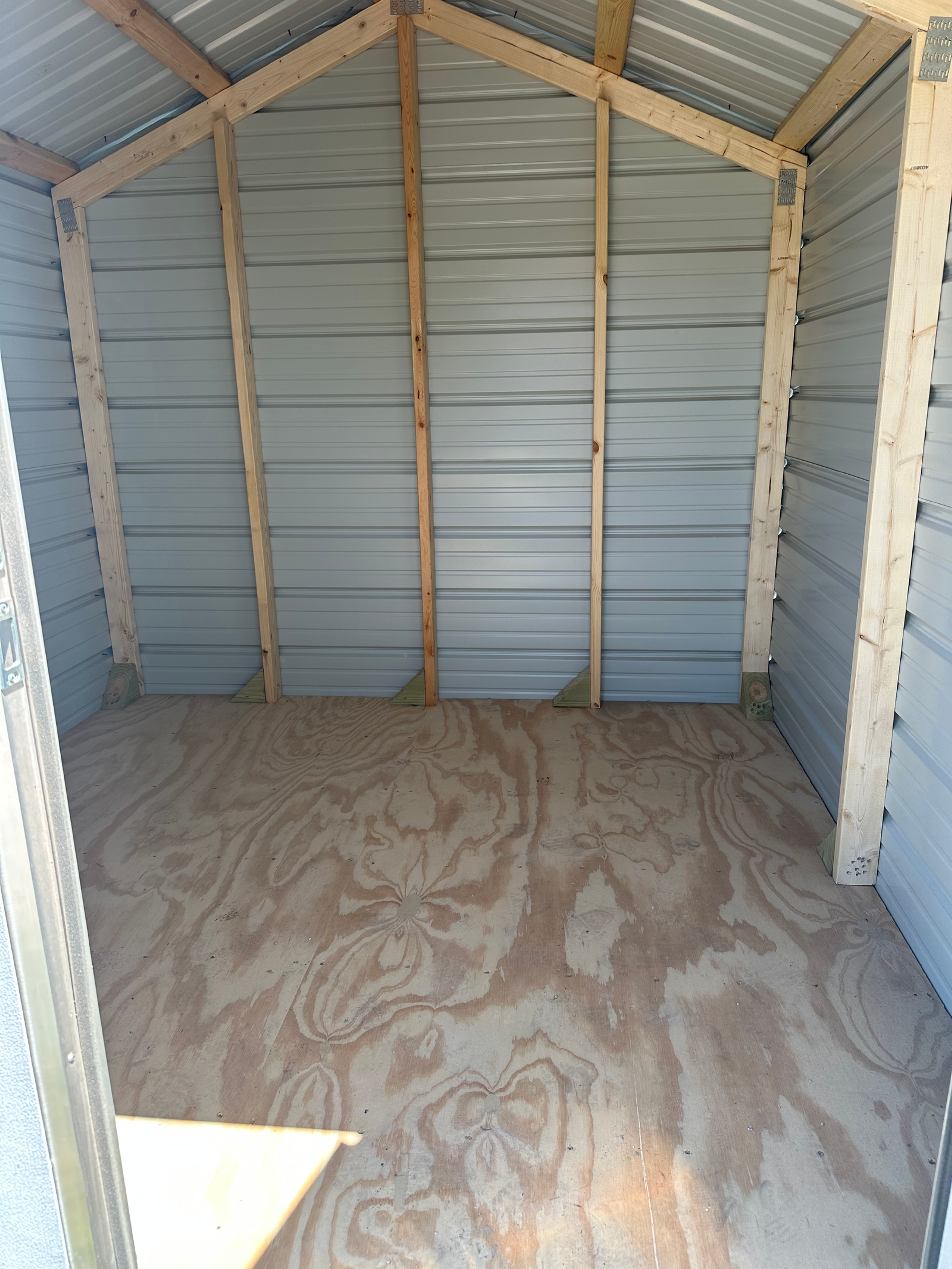 8x8 Metal Shed — photo 2