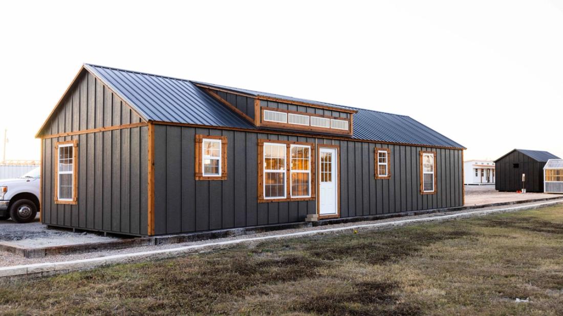 18x52 Cabin Shell — exterior