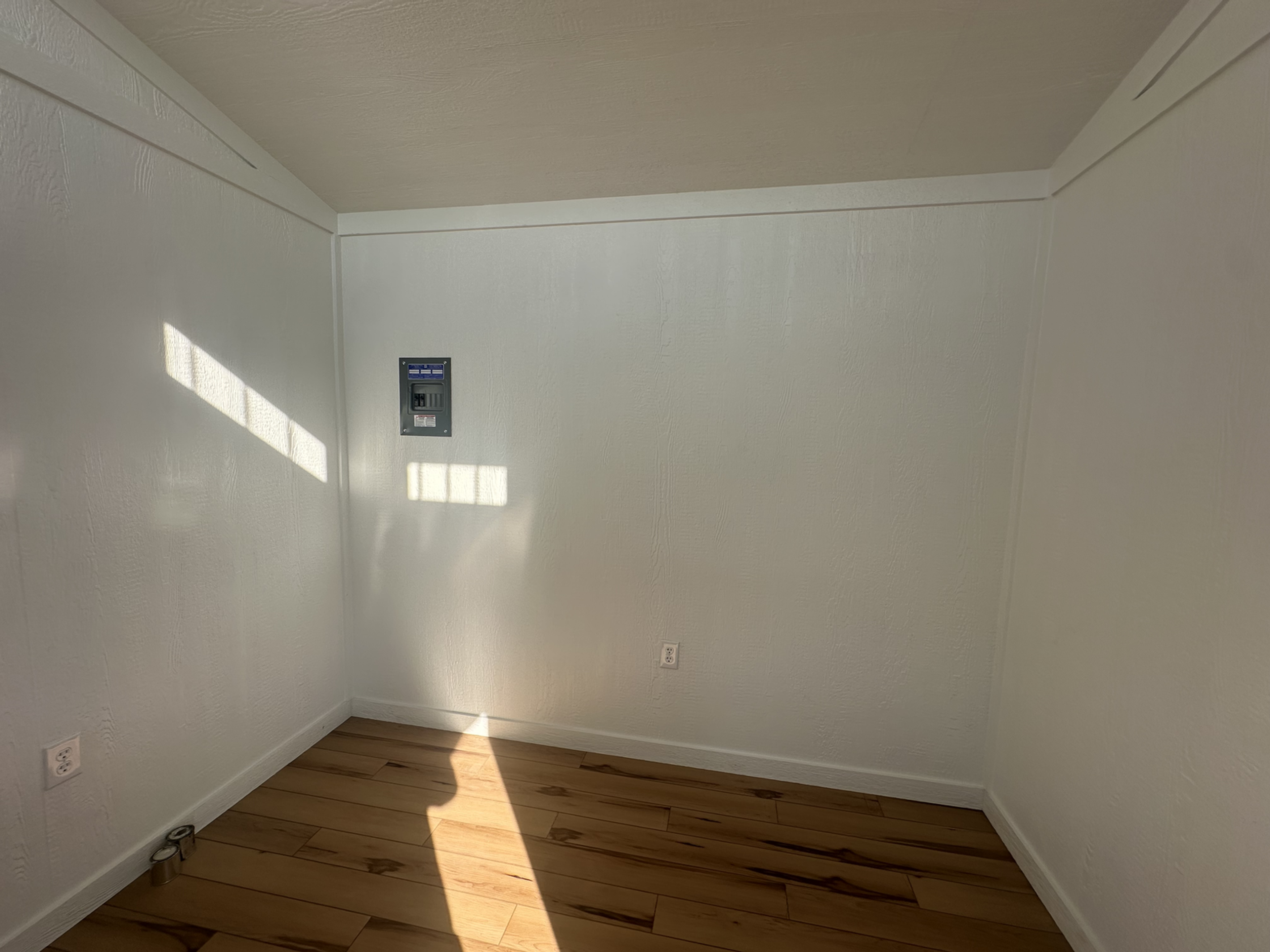 8x10 Single Slope — photo 3