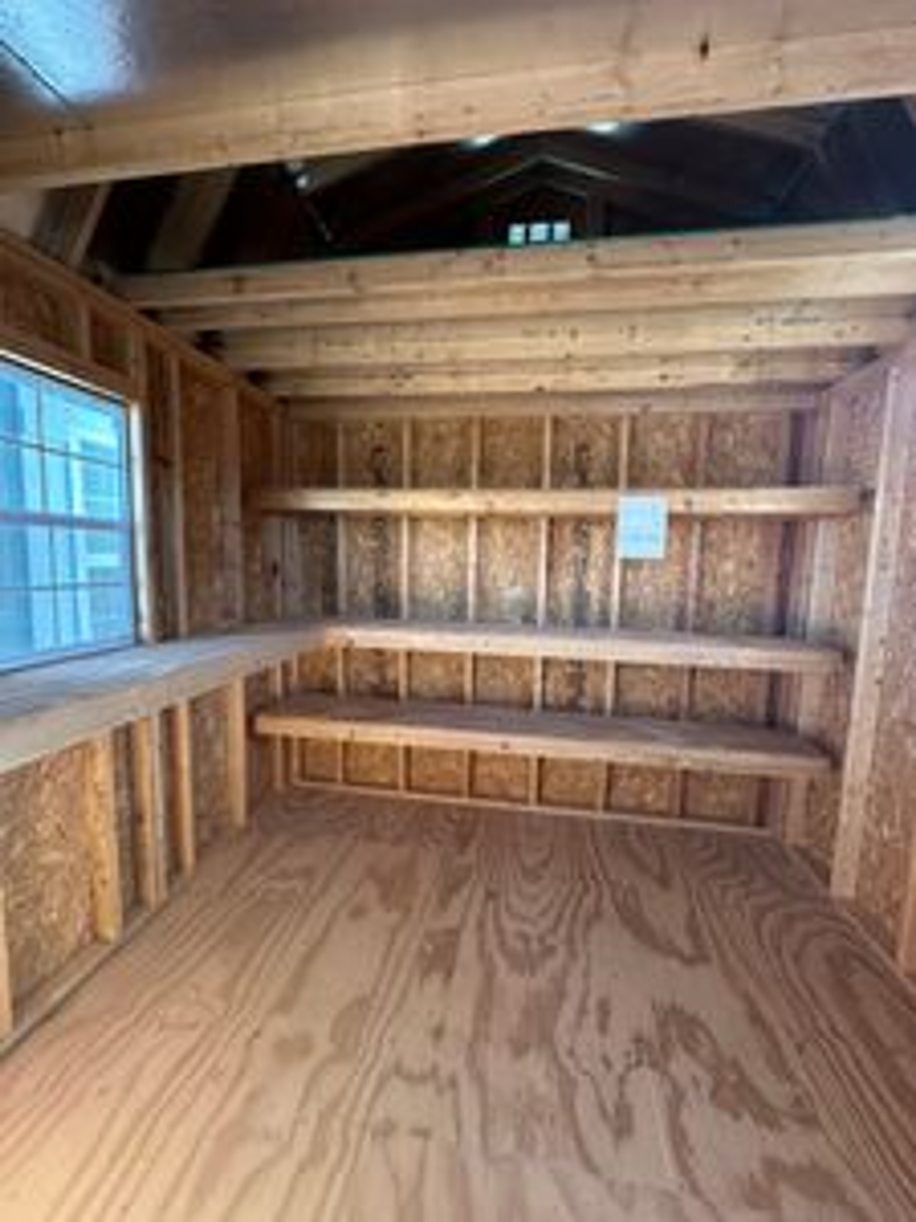 10x10 Lofted Barn — photo 3