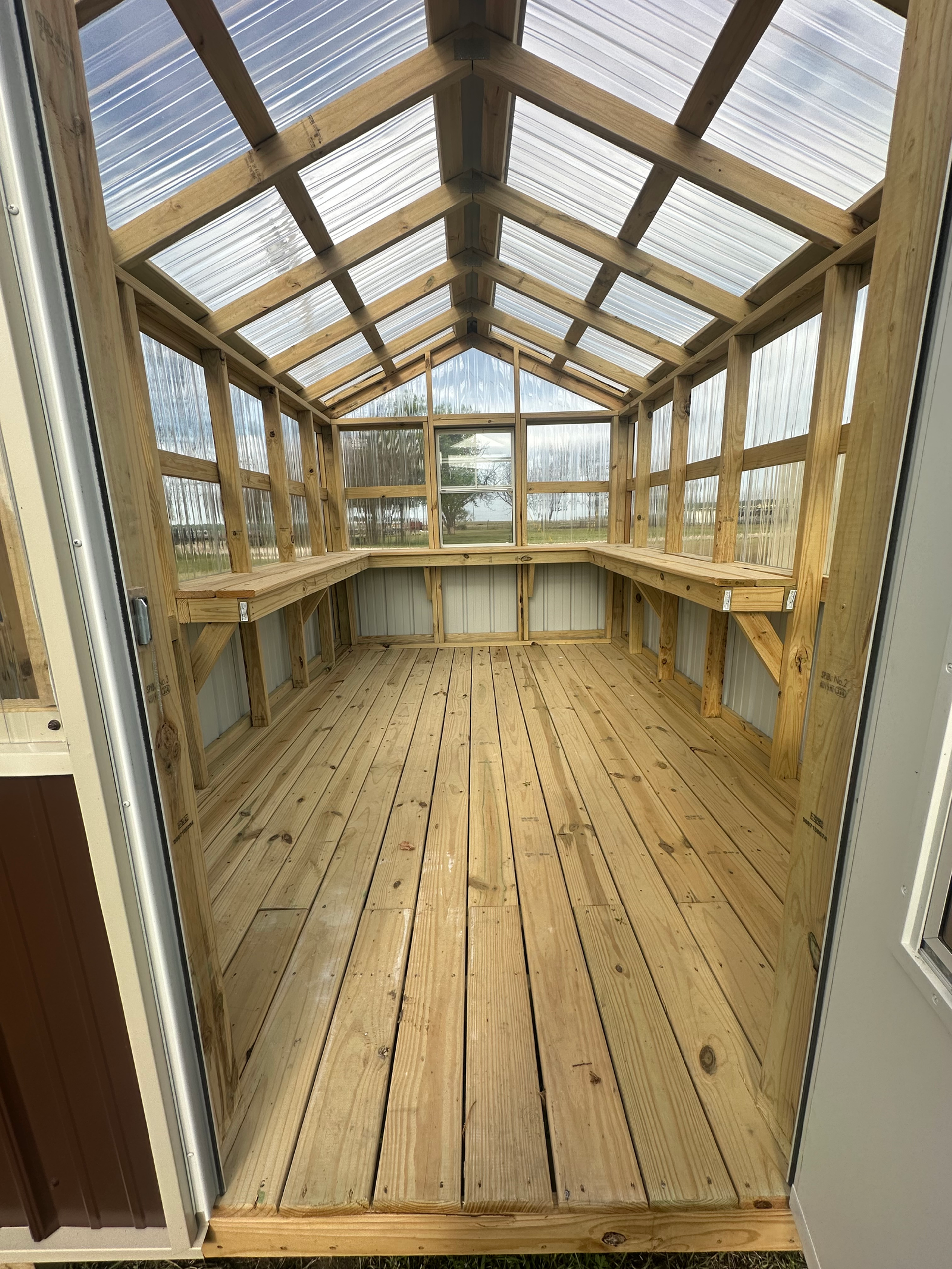 8x12 Gable Greenhouse — photo 2