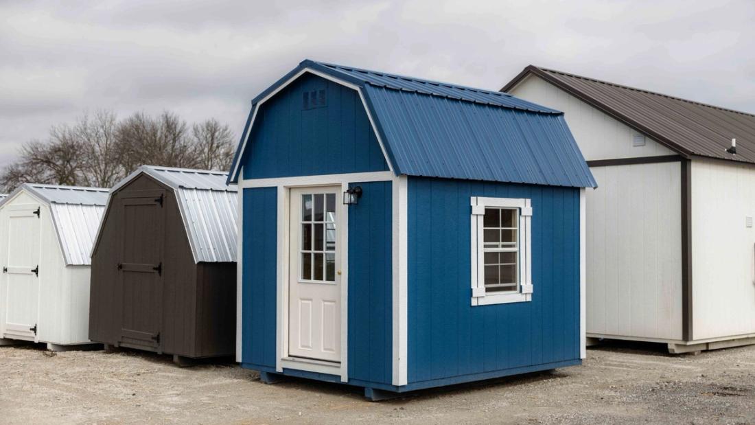 8x10 Short Lofted Barn — exterior