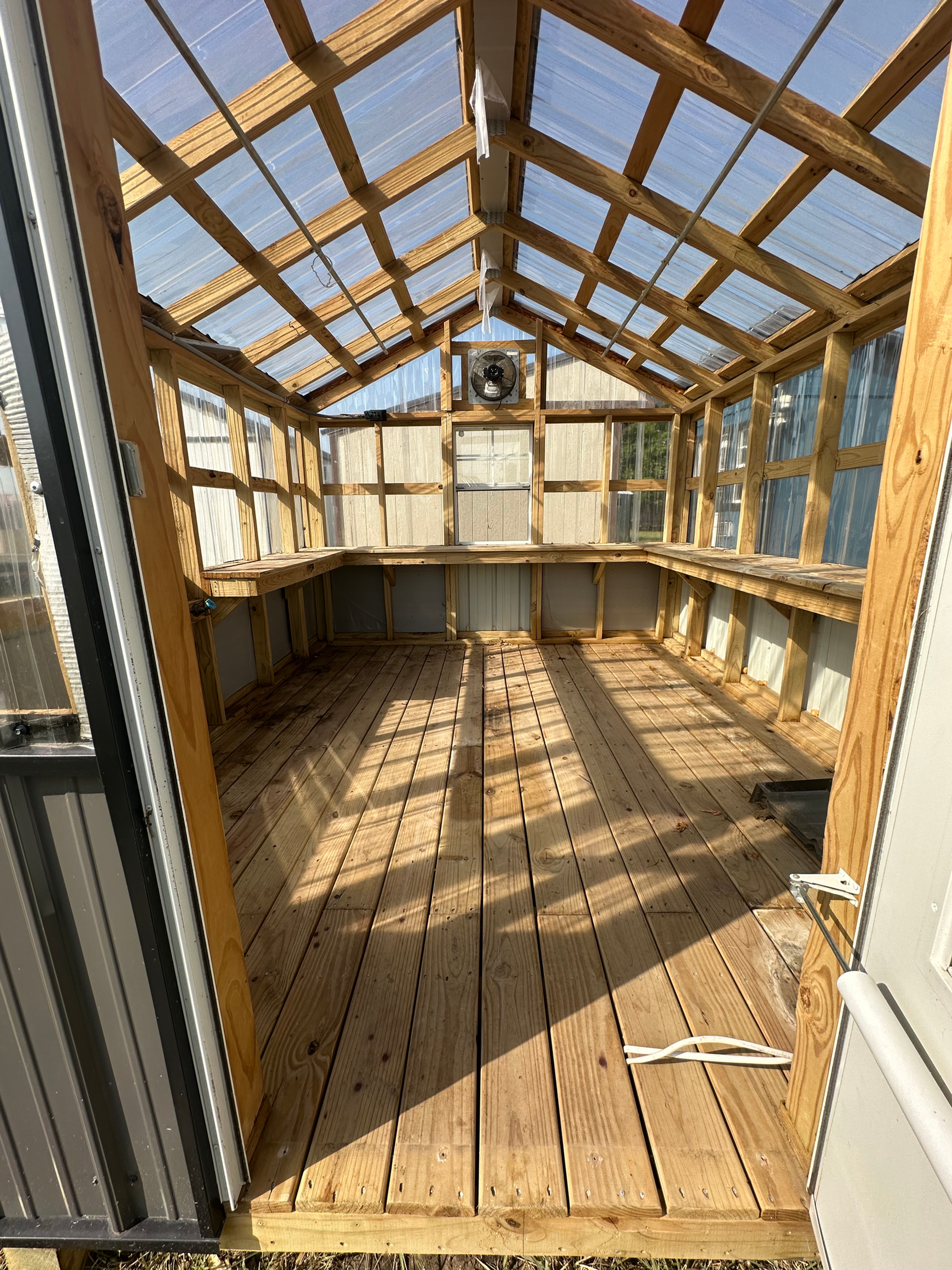 10x12 Gable Greenhouse — photo 3