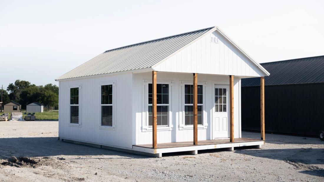 16x24 Gable Cabinettee — exterior