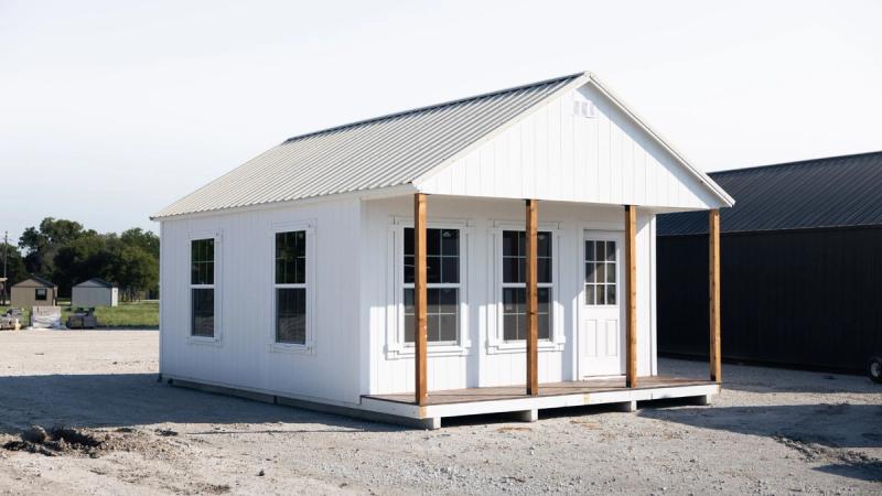 16x24 Gable Cabinettee
