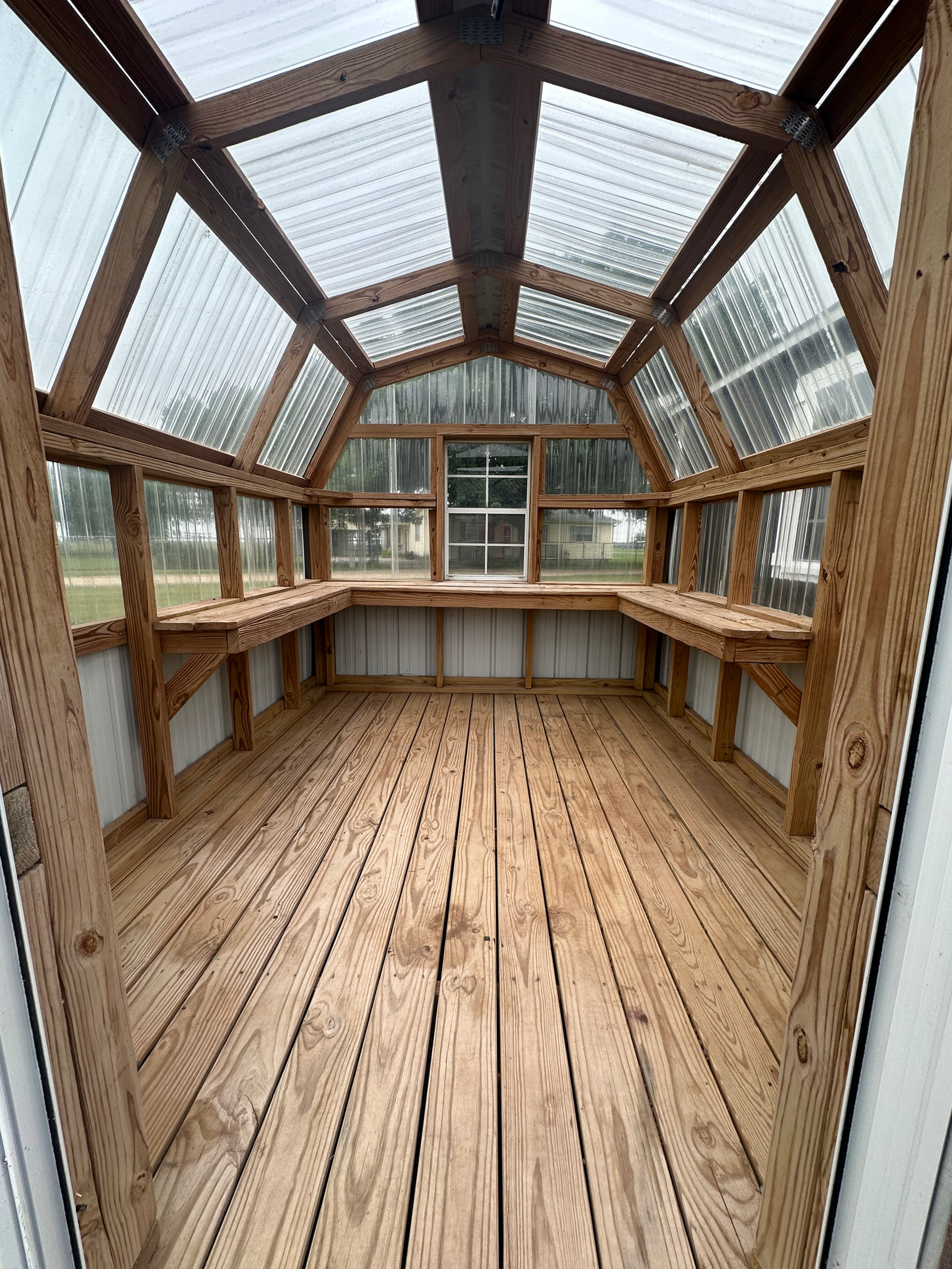 8x10 Gambrel Barn — photo 2