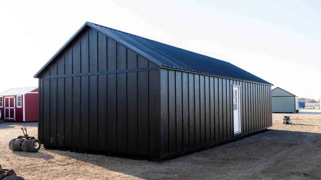 18x40 Cabin Shell — exterior