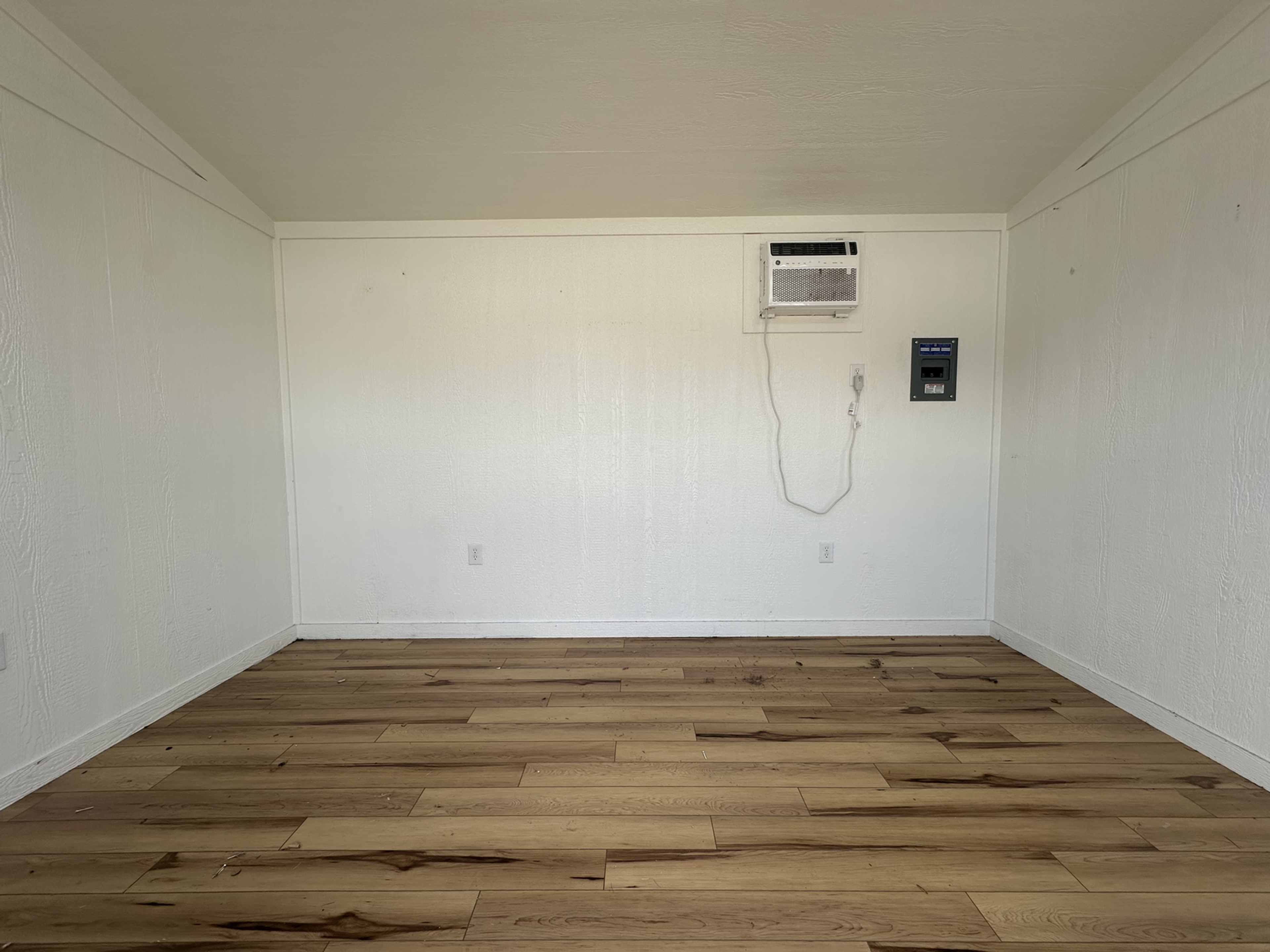 10x14 Single Slope — photo 6
