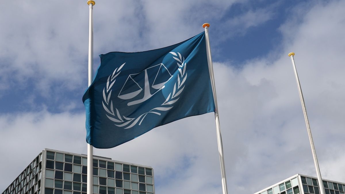 Imagen de la noticia: Two Targets, One Tactic as US Sanctions ICC and Silences #DisInfo2026 (Tech Policy Press)