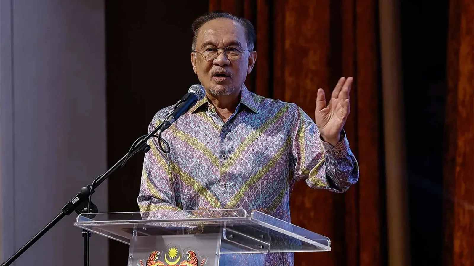anwar