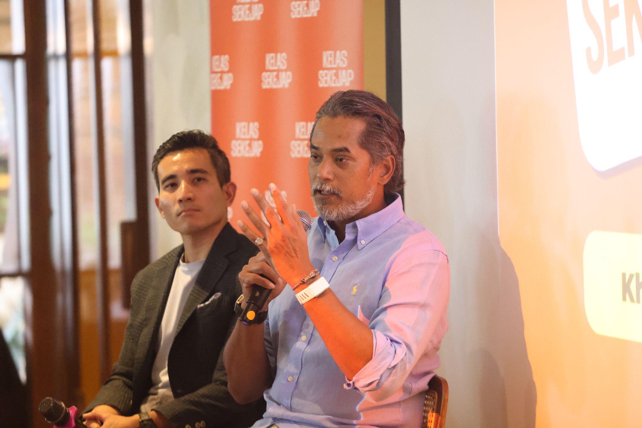 Shahril Hamdan and Khairy Jamaluddin at the Kelas Sekejap ecosystem launch