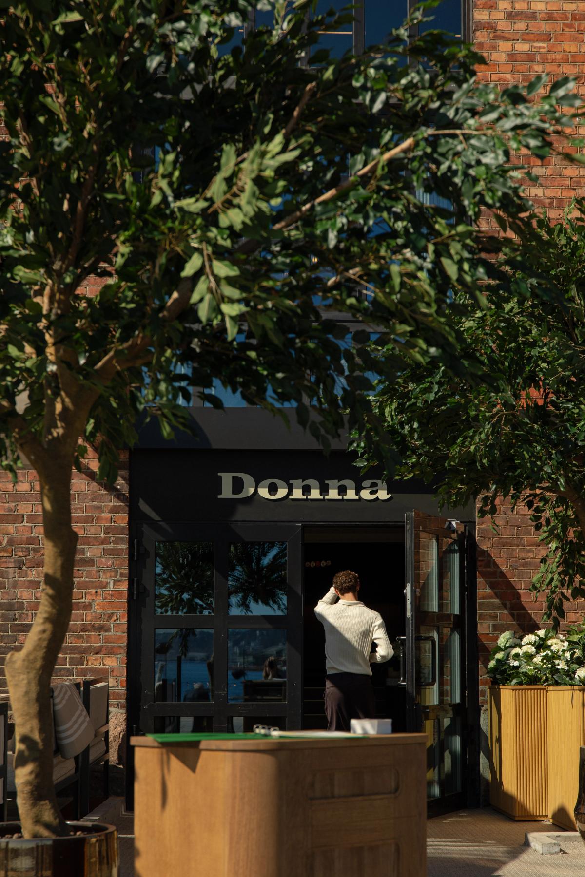 Donna