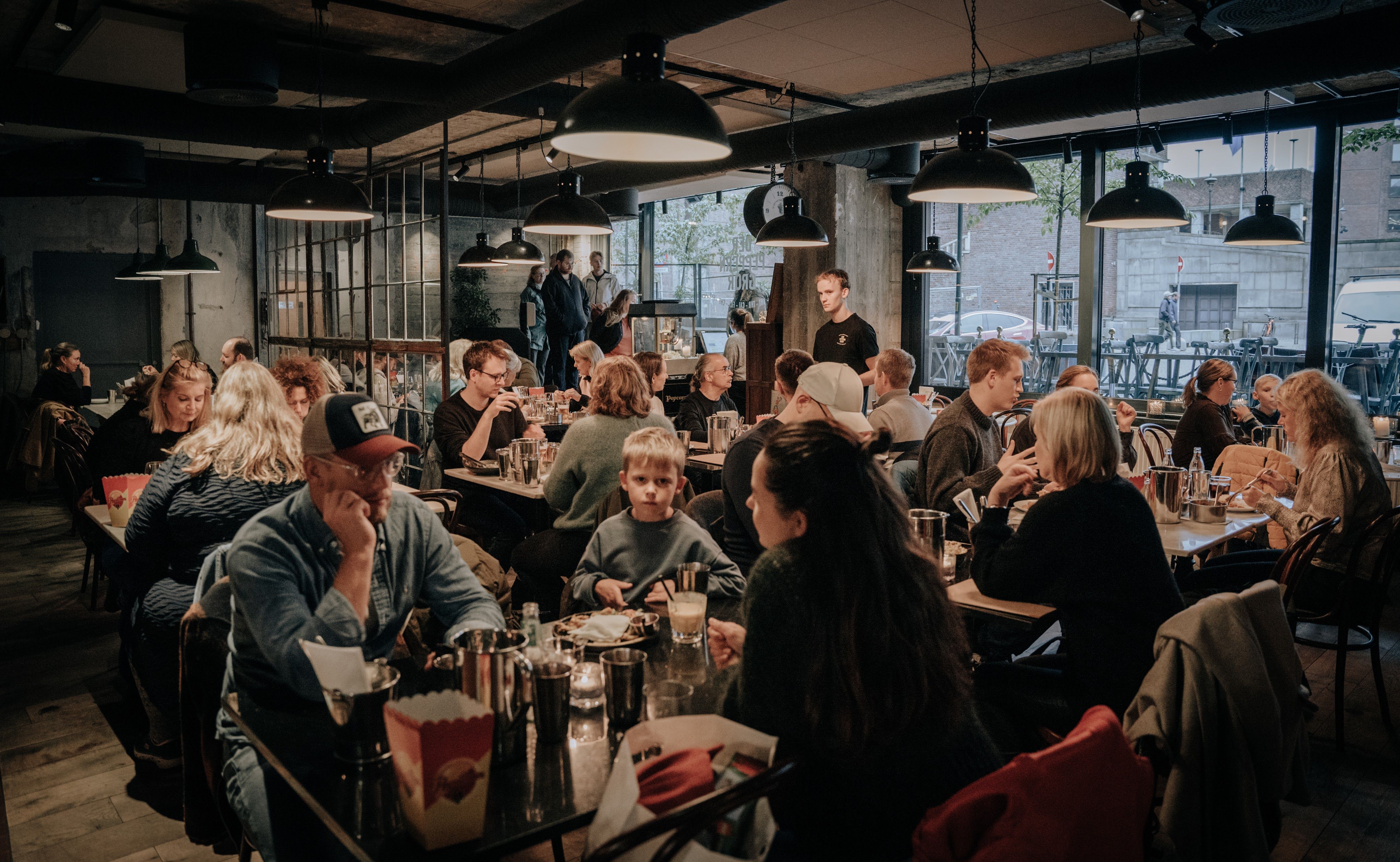 Der peppern gror Rådhusplassen