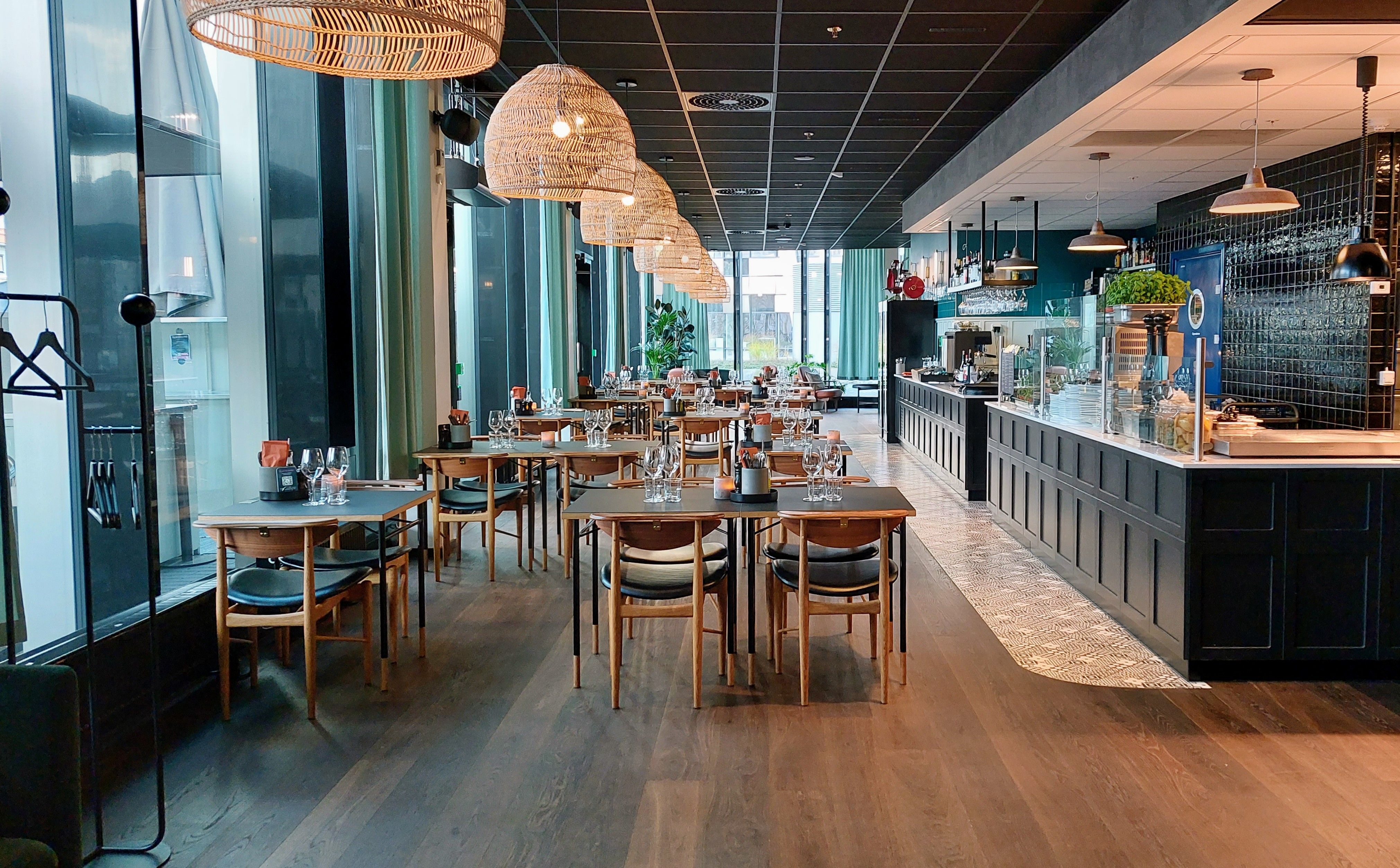 MOLTO Trattoria