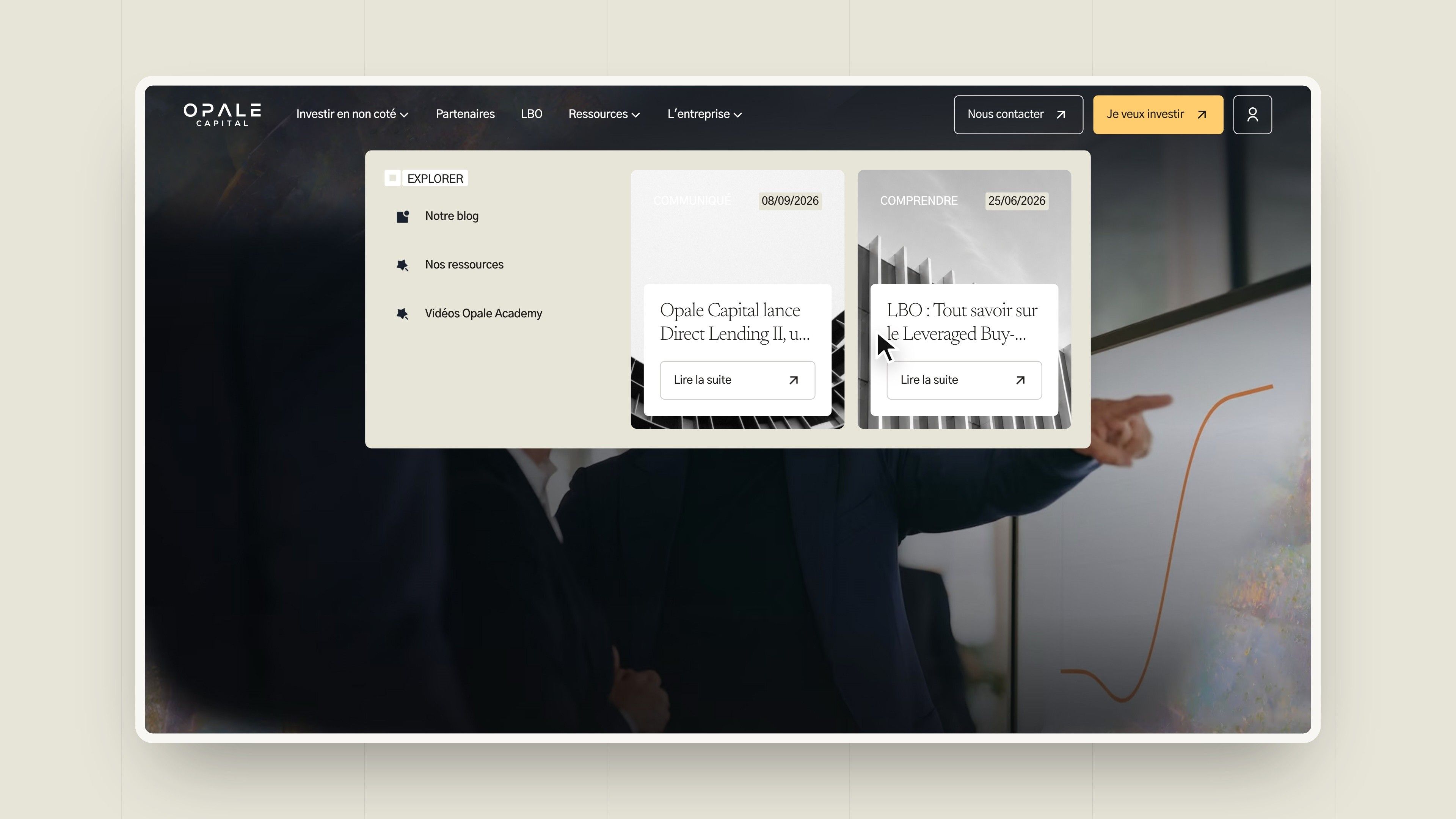 Resources menu opening on hover, with the latest blog articles