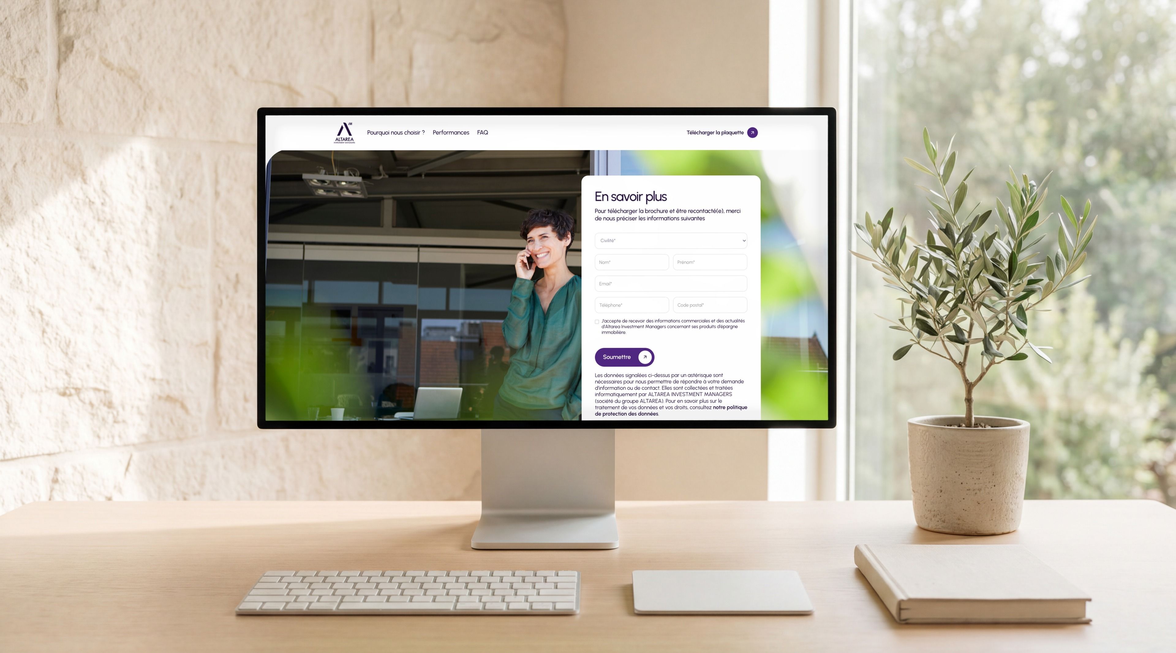 Pro Display XDR open on the campaign page's “Learn more” form