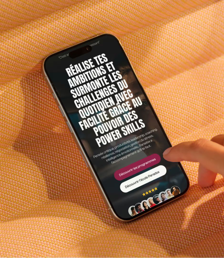 Smartphone showing the Paradox mobile homepage: "Réalise tes ambitions… power skills" headline and two buttons