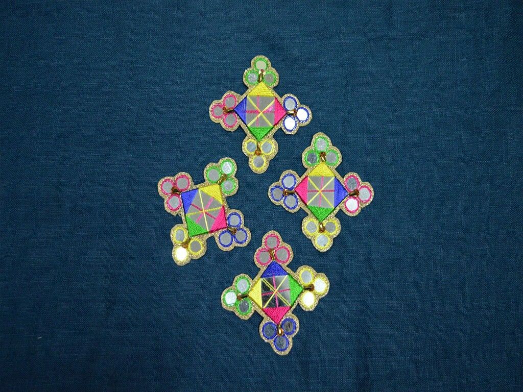 20 Pc Floral Mirror Appliques: Zardozi Embroidery Patches (2.5 inch) - Image 1