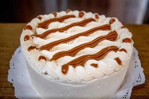 Merengue Manjar Lúcuma