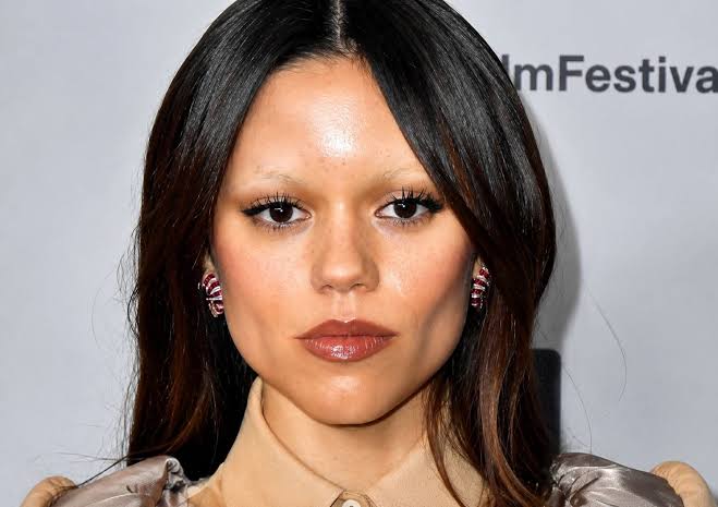 Exclusiva | Jenna Ortega sobre su familia: "No les importa nada de lo que hago"