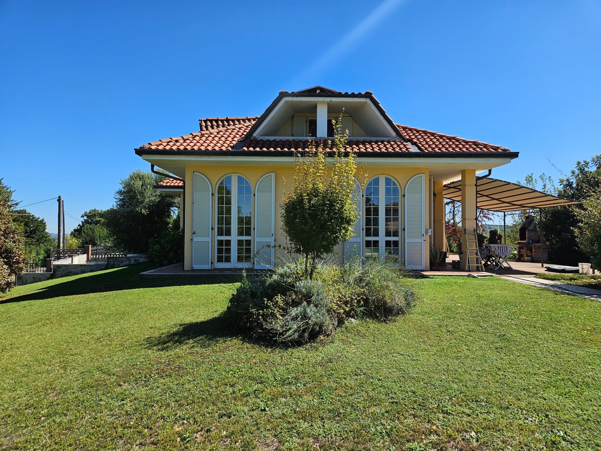 Prestigiosa villa con piscina a Conzano (AL) – foto 2