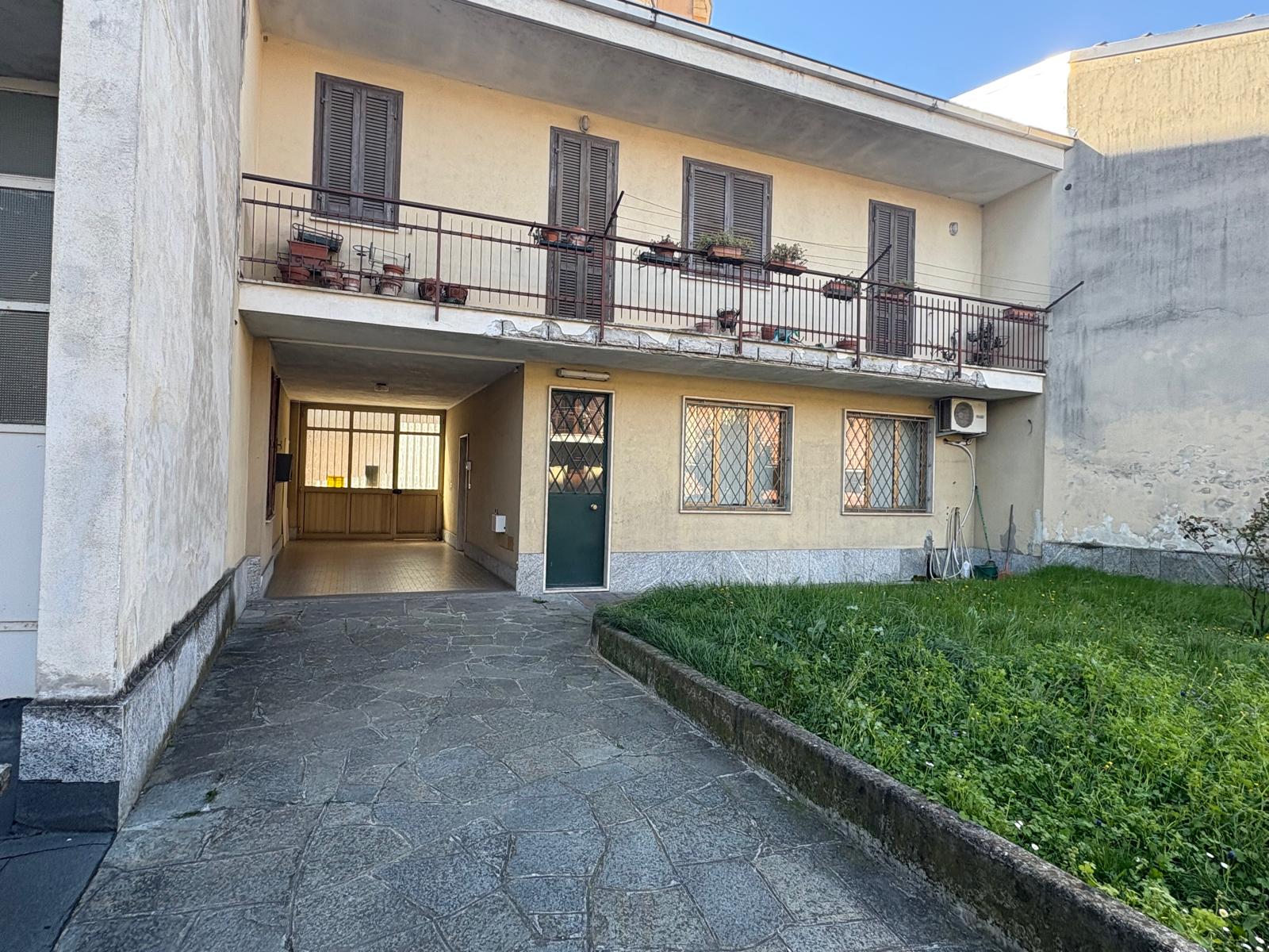 Appartamento pronto da abitare con vista aperta sul Monferrato – foto 2
