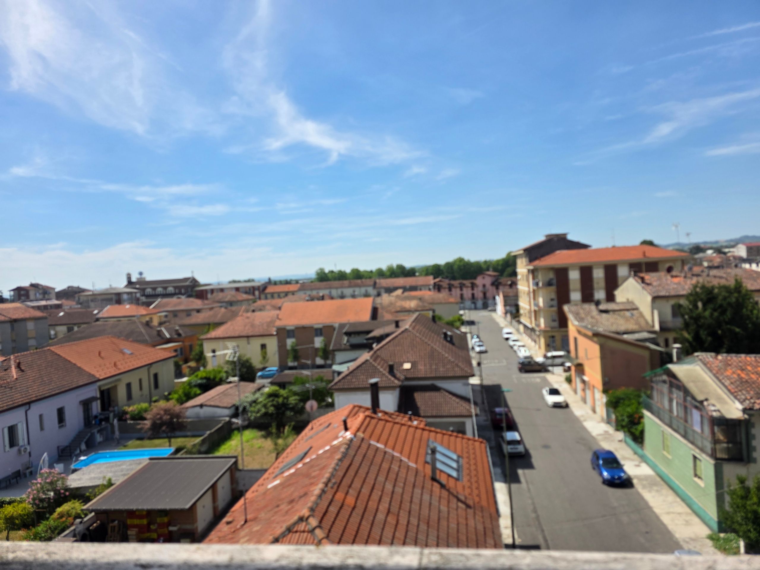 Attico da rivista con terrazzo panoramico a Casale Monferrato – foto 4