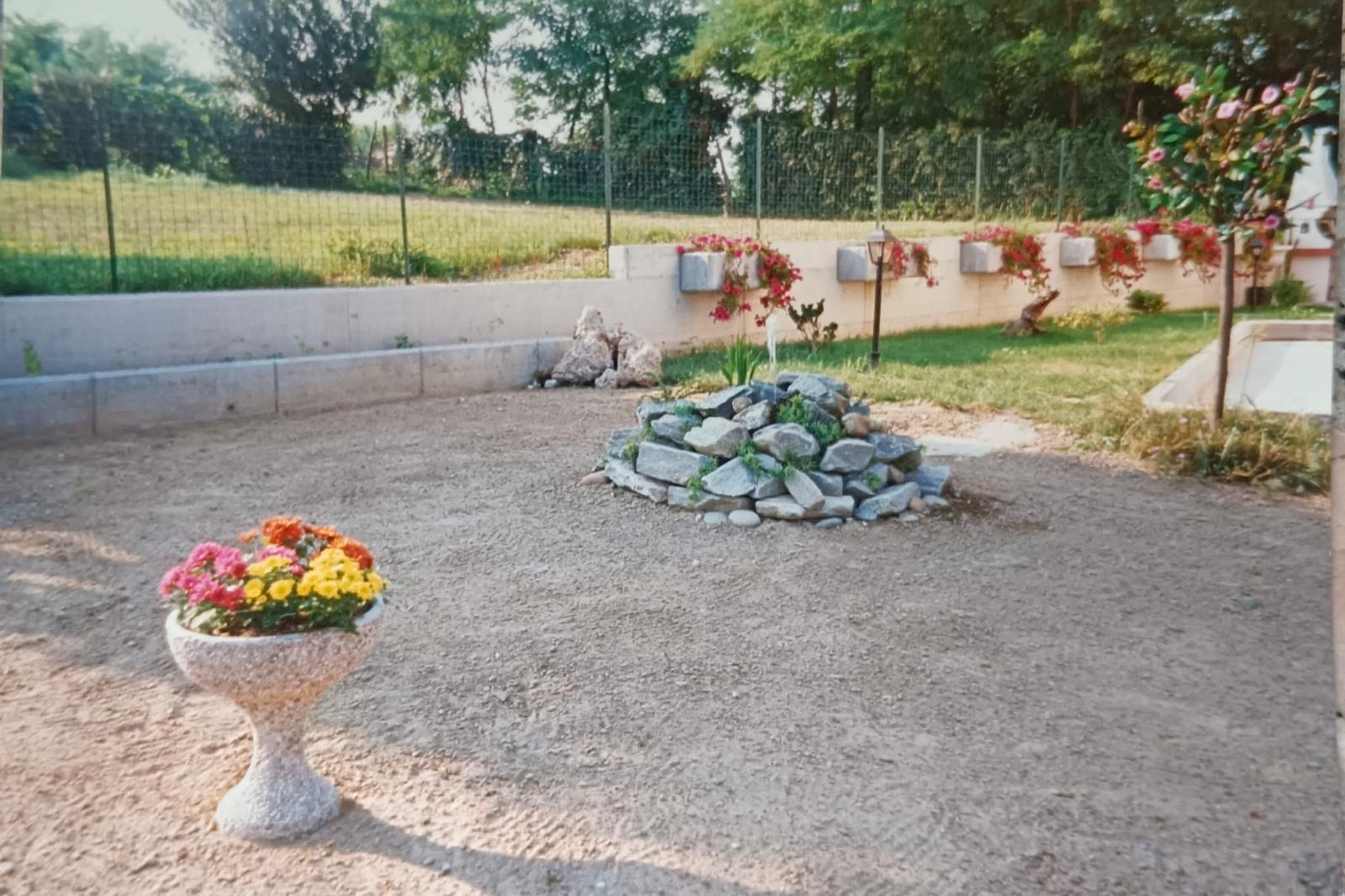 Villa bifamiliare libera su 4 lati con terreno – foto 4