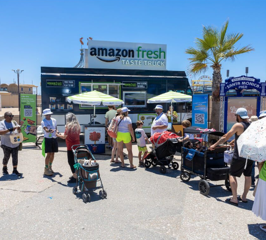 Pop up marketing booth