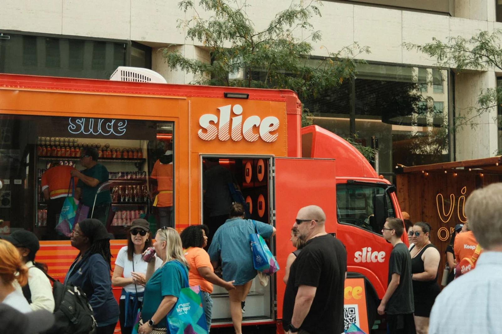 slice orange truck