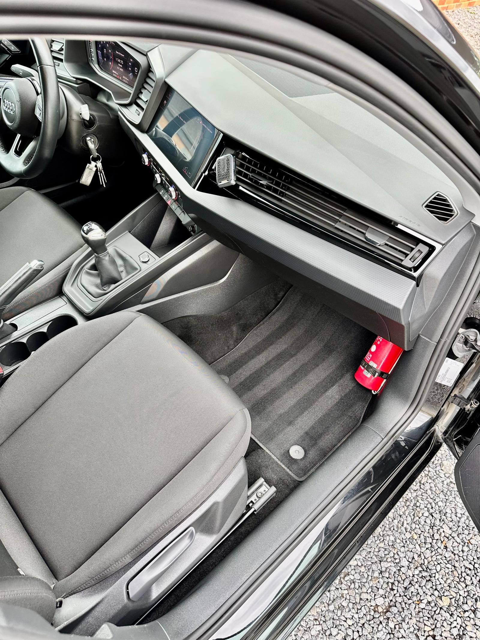 Après — Intérieur