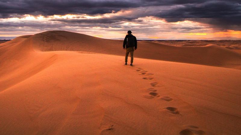 Как относиться к слабостям других