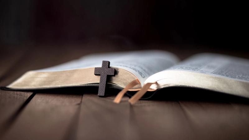 Что значит «притворно проповедовать Христа»?