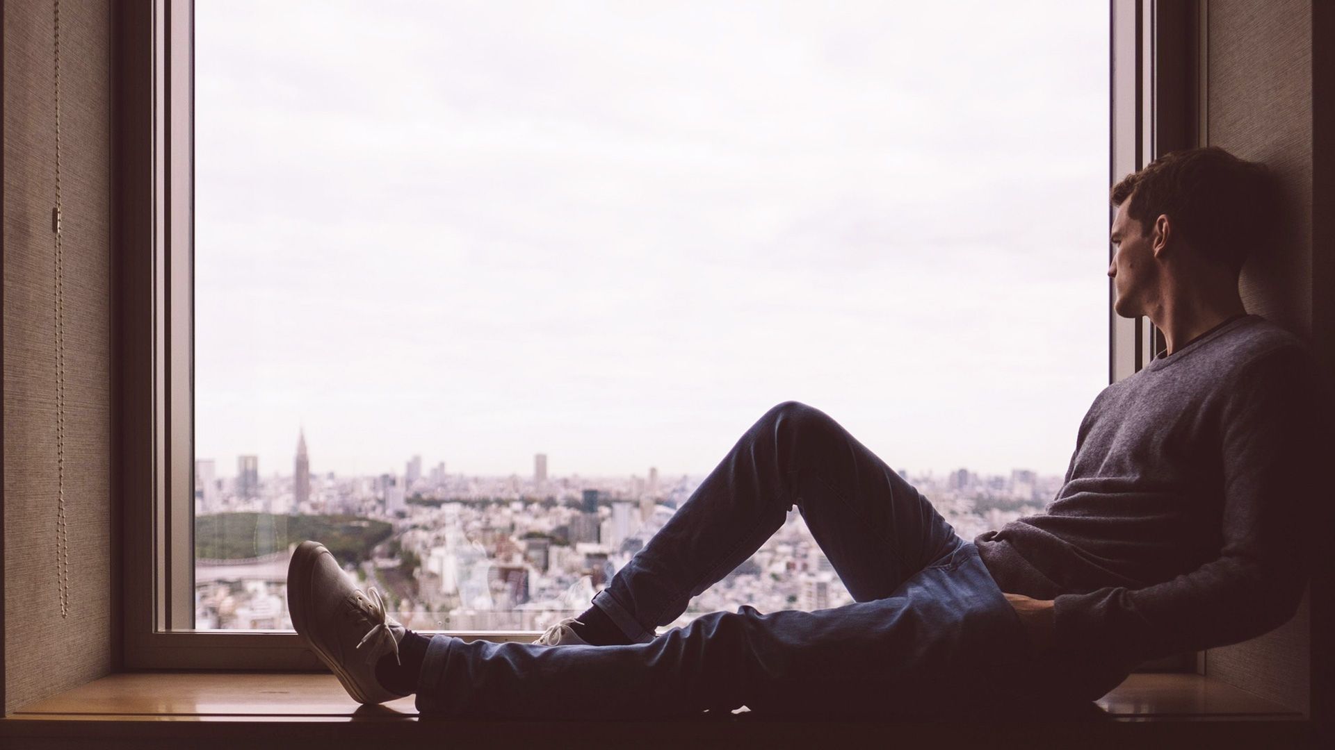 Promotional image for Что значит «...любовь всему верит»?