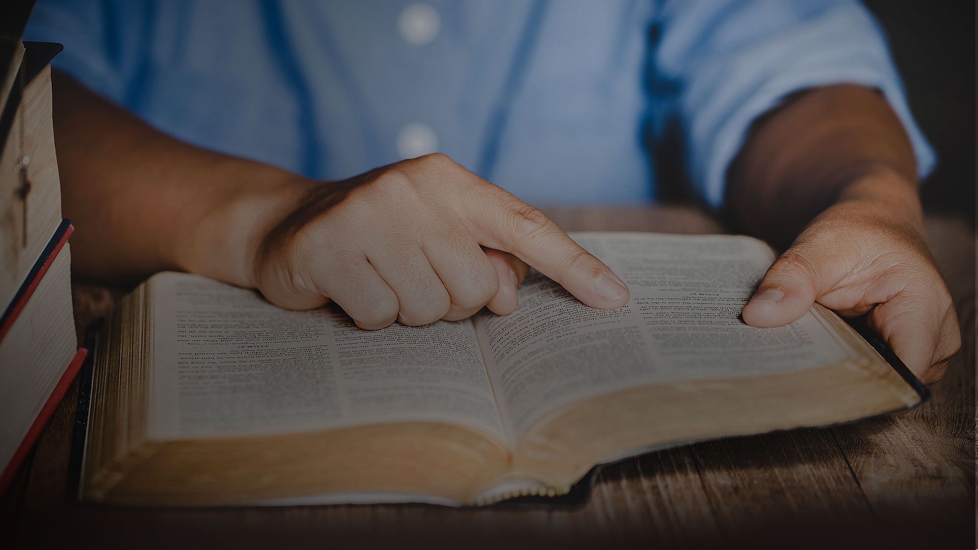 Promotional image for Какой способ изучения Библии наиболее эффективный?